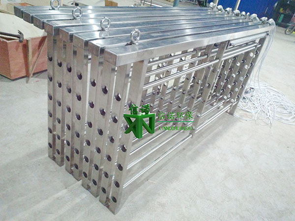 專業(yè)生產(chǎn) 56支燈管  80支燈管  96支 框架式紫外線污水處理設備